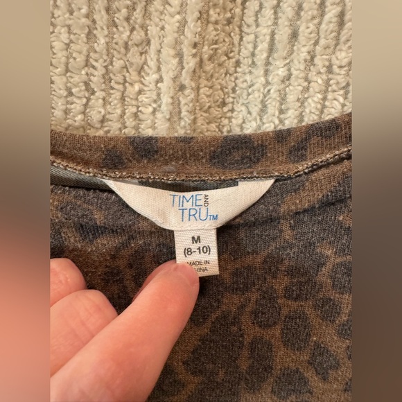 Wild Fable Leopard Print Top - Picture 2 of 2